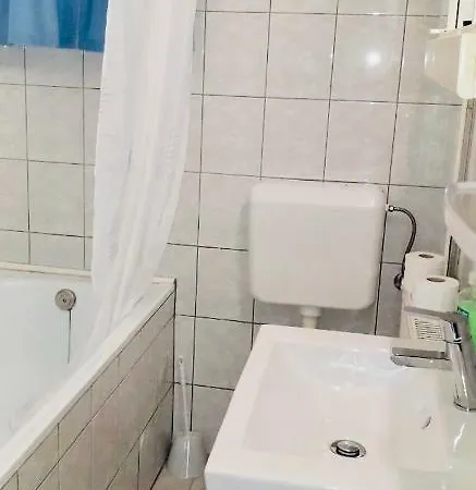 Zamori Feri *